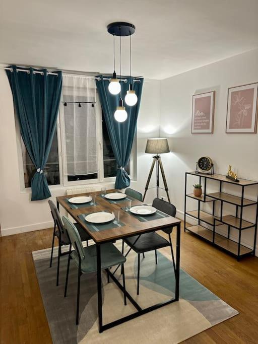 Amiens : Appartement Centre Ville エクステリア 写真